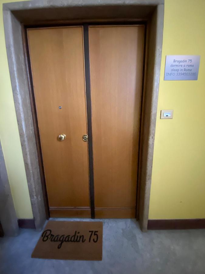 Bragadin75 In Vaticano Rome Luaran gambar